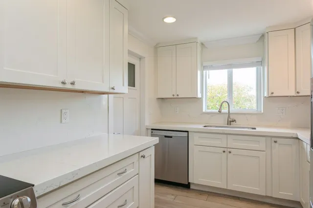 $725,000 | 1615 Venus Avenue, Jupiter, FL 33469