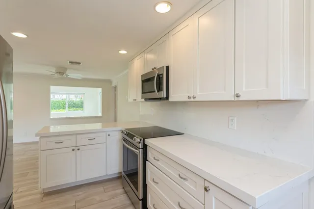 $725,000 | 1615 Venus Avenue, Jupiter, FL 33469