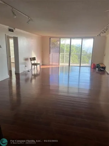 $2,300 | 2940 North Course Drive, Unit 507, Pompano Beach, FL 33069