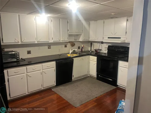 $2,300 | 2940 North Course Drive, Unit 507, Pompano Beach, FL 33069