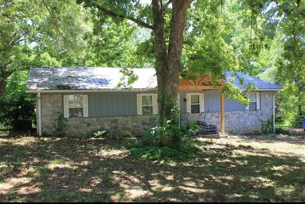 $239,900 | 124 Cumberland Drive, Russellville, KY 42276