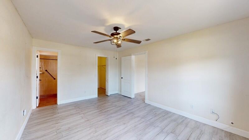 438 Southwest Cherryhill Road Port St. Lucie, FL 34953 - Photo 14 of 37 14_438SWCherryHillRoad_2014_FlexMLS800x6