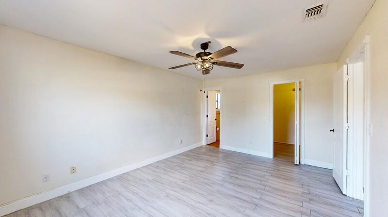 438 Southwest Cherryhill Road Port St. Lucie, FL 34953 - Photo 15 of 37 15_438SWCherryHillRoad_2015_FlexMLS800x6