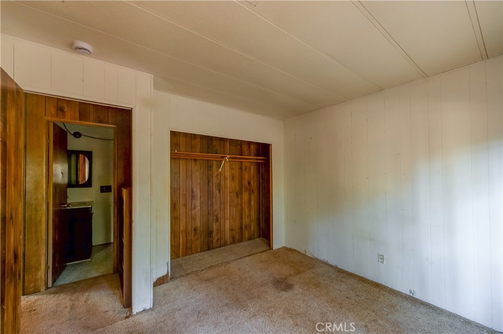 6613 Hupp Coutolenc Road Magalia, CA 95954 - Photo 19 of 20 an empty room with closet