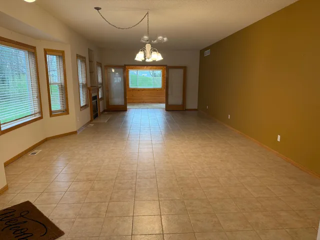 $254,000 | 151 Garner Circle, Montrose, MN 55363