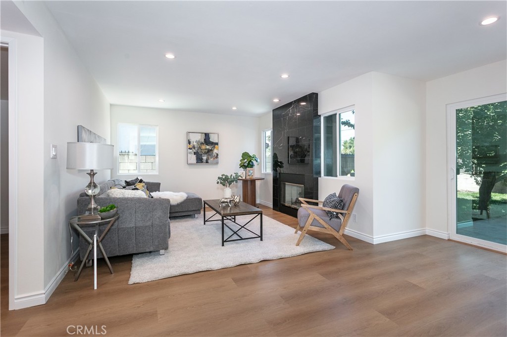 20107 Baltar Street Winnetka, CA 91306 - Photo 12 of 26