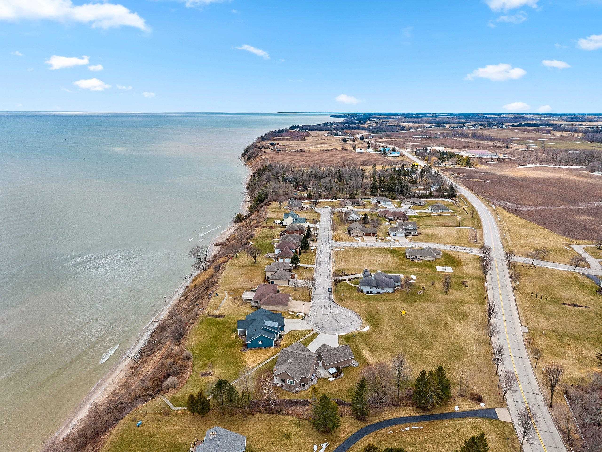 Sundancer Lane, Unit 4 Kewaunee, WI 54216 - Photo 17 of 26