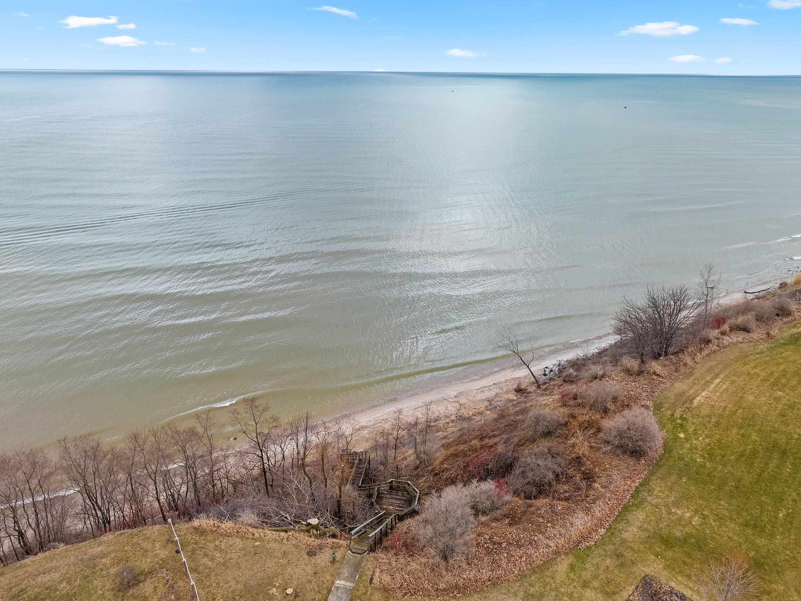 Sundancer Lane, Unit 4 Kewaunee, WI 54216 - Photo 7 of 26