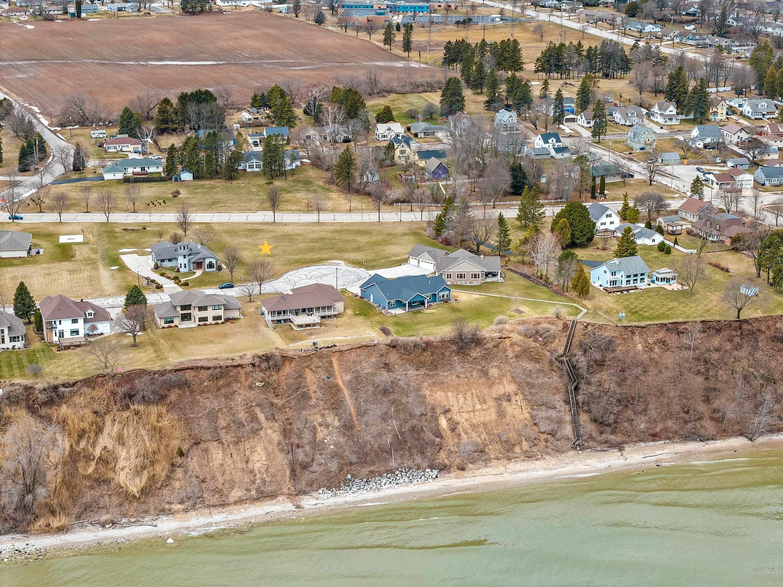 Sundancer Lane, Unit 4 Kewaunee, WI 54216 - Photo 9 of 26