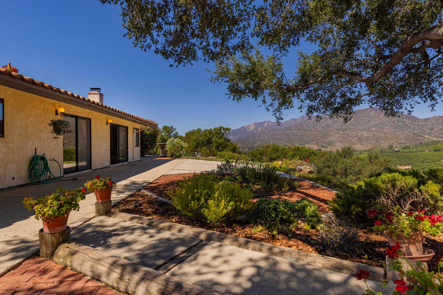 534 Fairview Road Ojai, CA 93023 - Photo 2 of 20