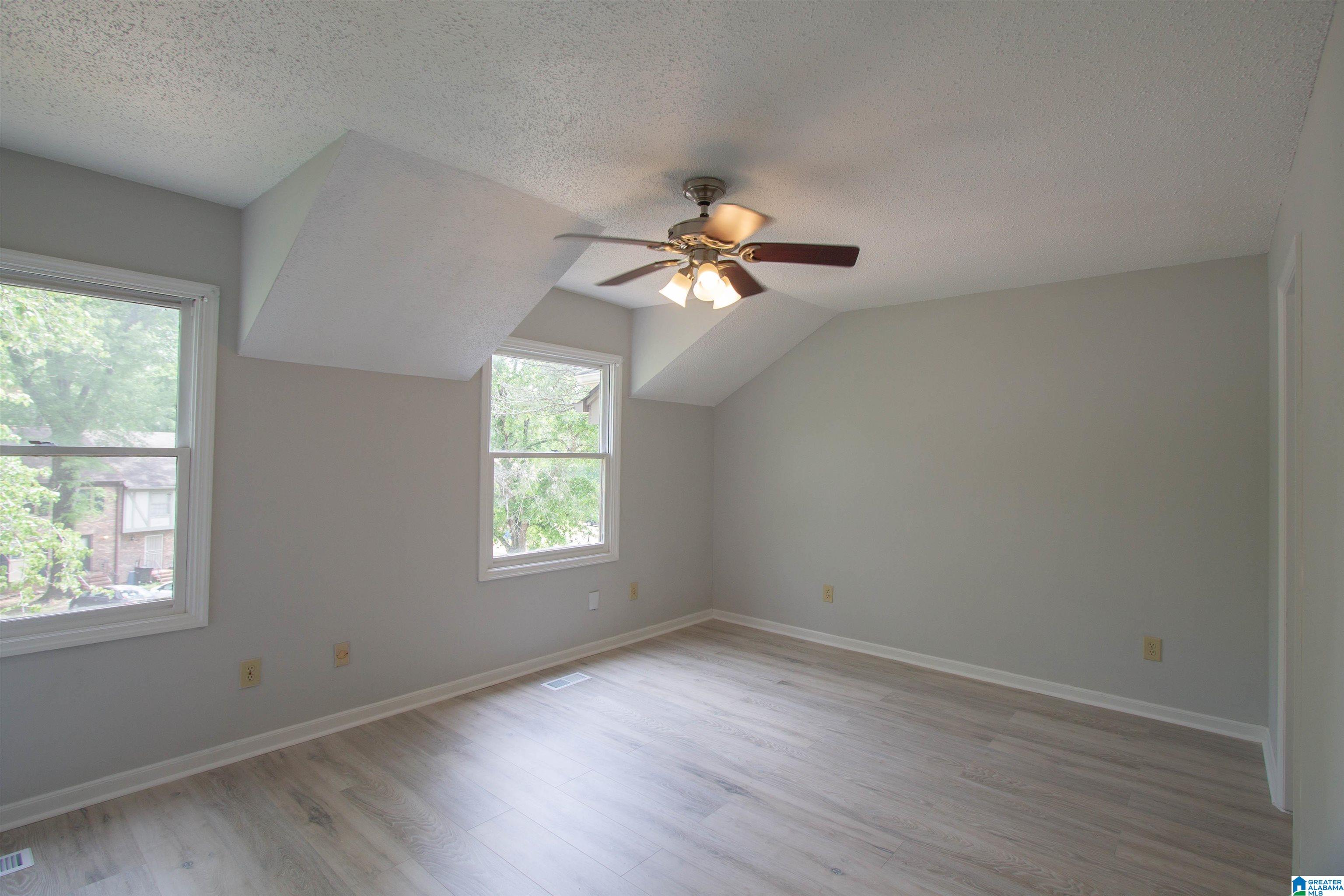 302 Old Rocky Ridge Lane Birmingham, AL 35216 - Photo 14 of 31