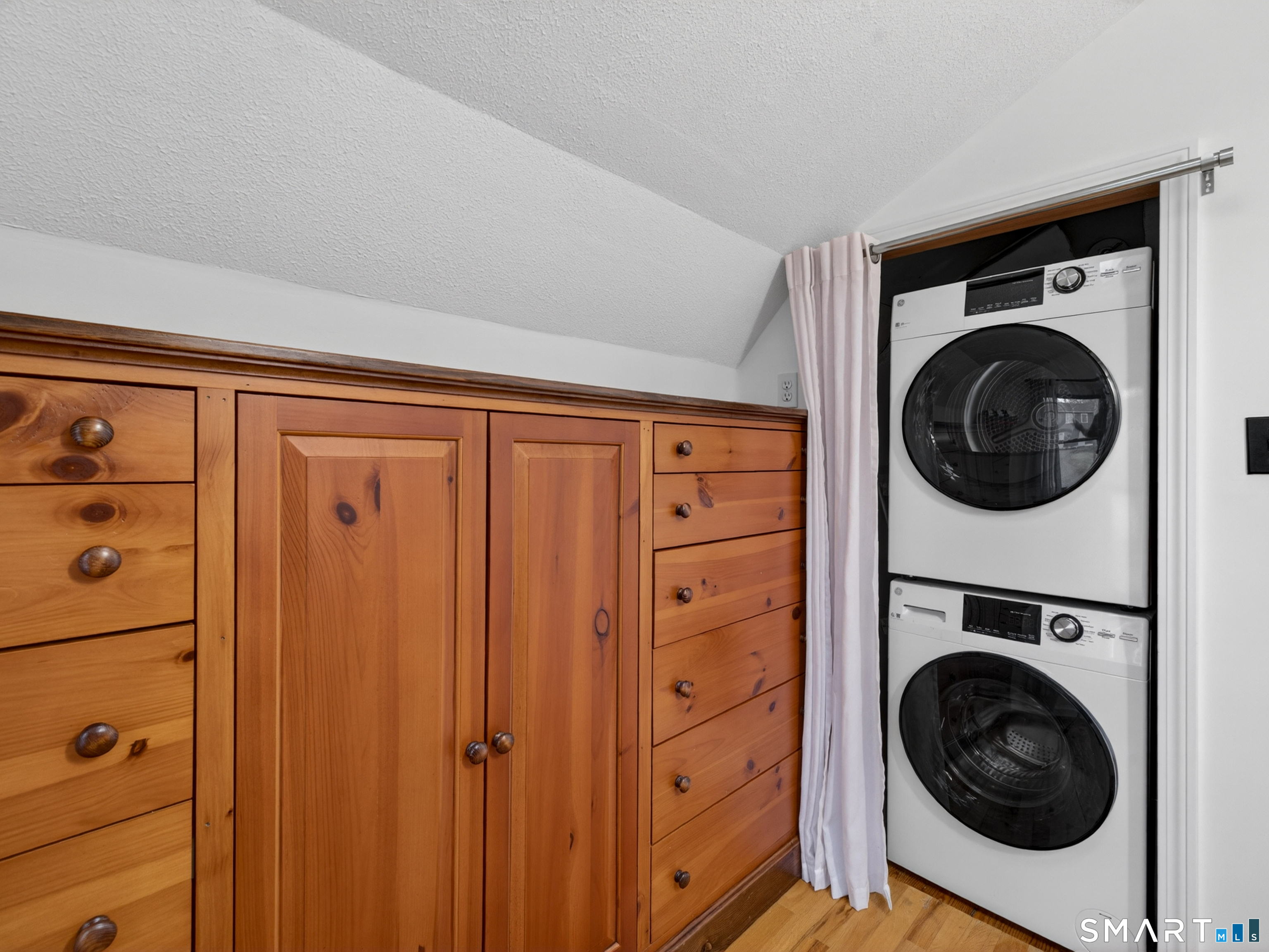 148 Old Colchester Road Salem, CT 06420 - Photo 27 of 40 Laundry Area on Upper Level