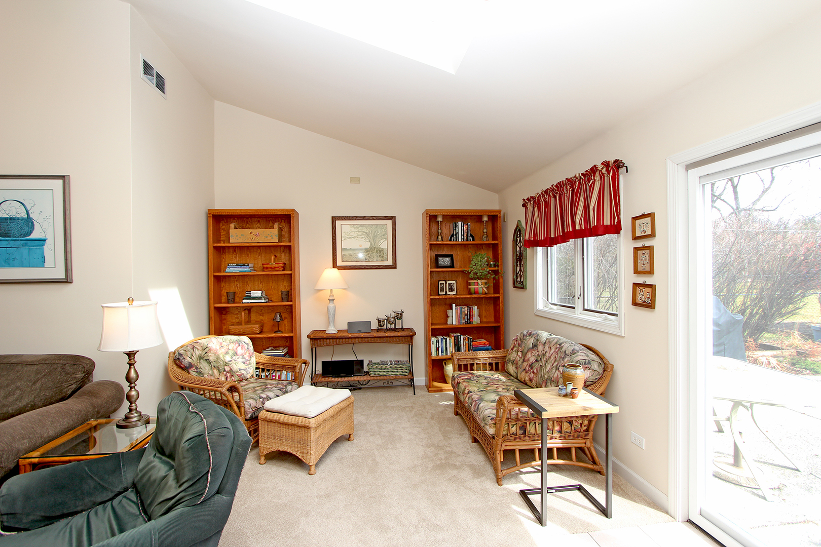 39 Golfview Road Lake Zurich, IL 60047 - Photo 4 of 44