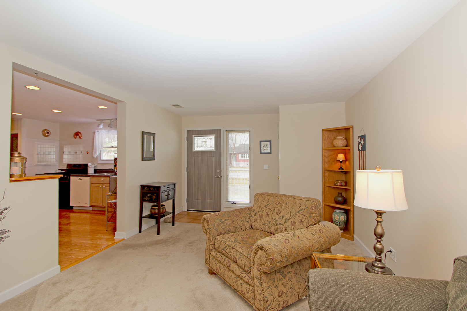 39 Golfview Road Lake Zurich, IL 60047 - Photo 10 of 44