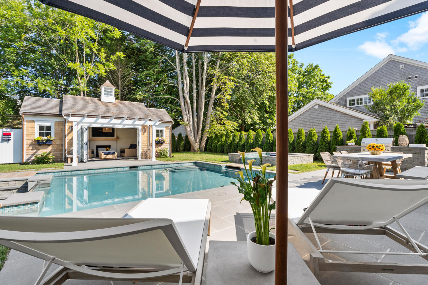 43 Peases Point Way South Edgartown, MA 02539 - Photo 6 of 51 DSC09010