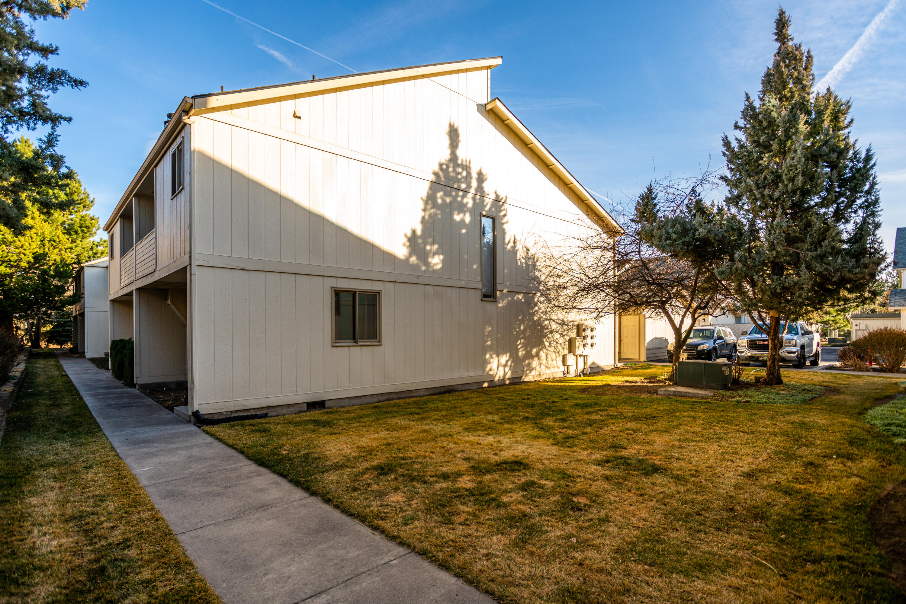 1050 Northeast Butler Market Road, Unit 51 Bend, OR 97701 - Photo 15 of 22 Gallery Image 15