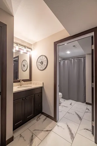 $750,000 | N6817 Sand Prairie, Holmen, WI 54636