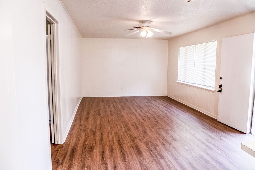 3312 Old Houston Road Huntsville, TX 77340 - Photo 3 of 17