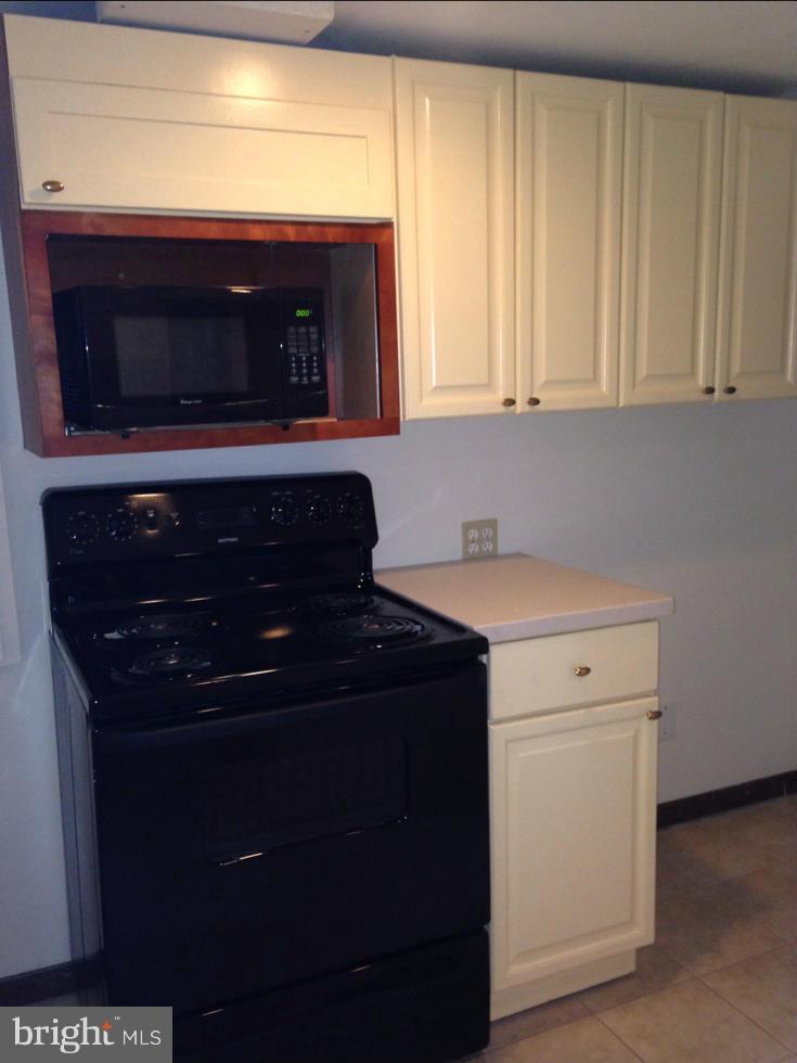 3817 Greenly Street Silver Spring, MD 20906 - Photo 18 of 26 Kitchen