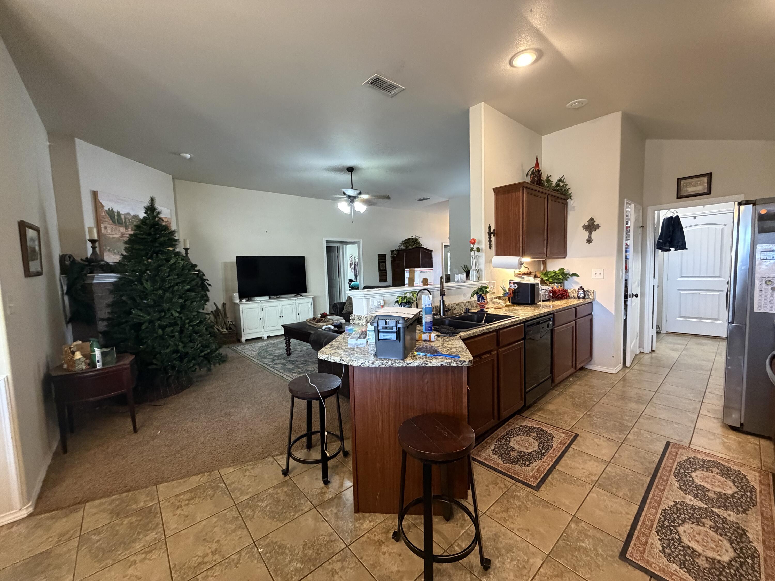 9309 Rochester Avenue Lubbock, TX 79424 - Photo 17 of 24 138BA9B5-34D0-4F61-8759-BCFB7ADEB637