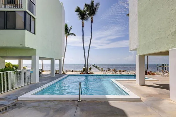 $2,850 | 87465 Old Highway, Unit 209, Islamorada, FL 33036
