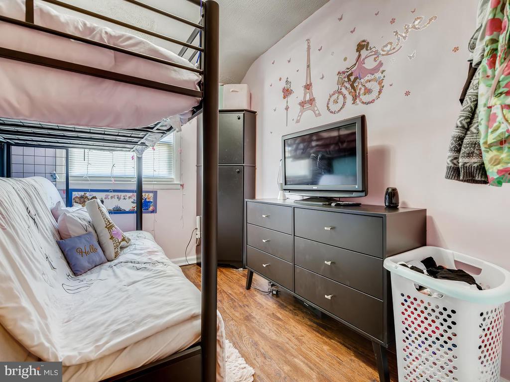 9725 Bird River Road Baltimore, MD 21220 - Photo 16 of 25