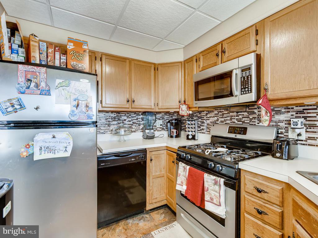 9725 Bird River Road Baltimore, MD 21220 - Photo 9 of 25