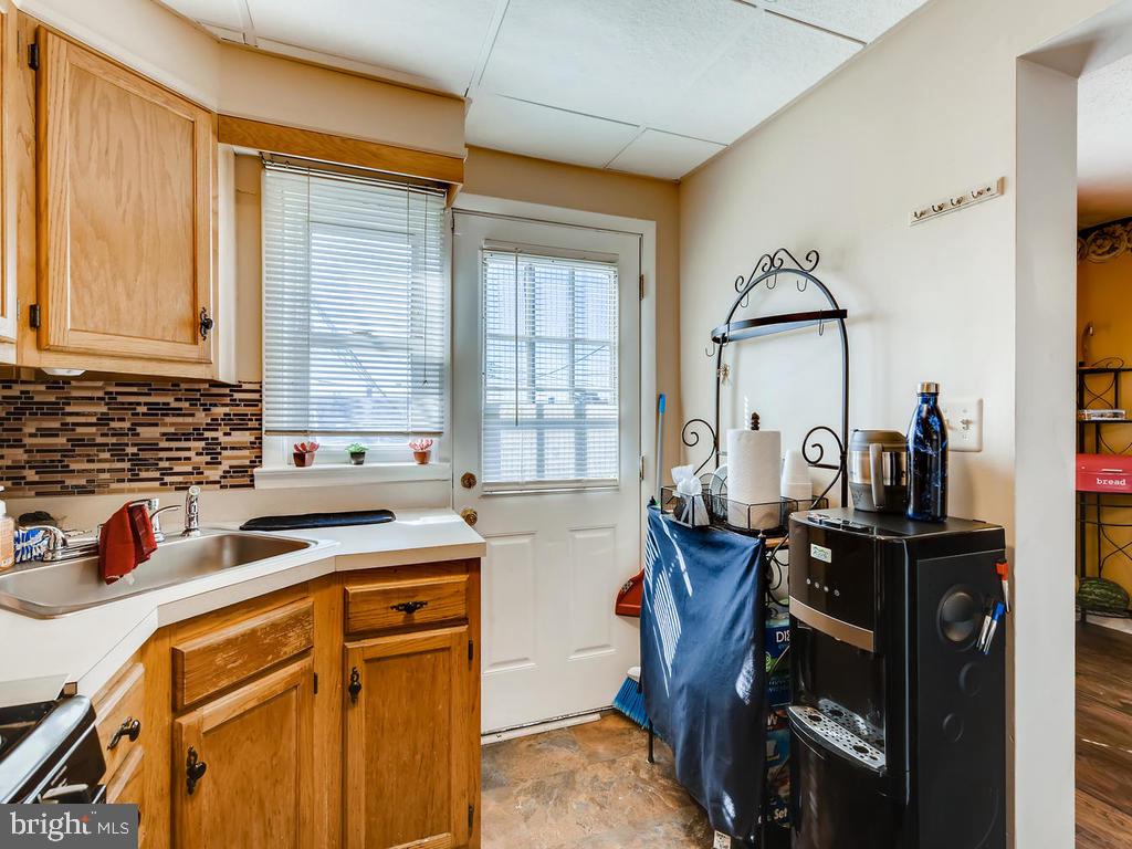 9725 Bird River Road Baltimore, MD 21220 - Photo 10 of 25