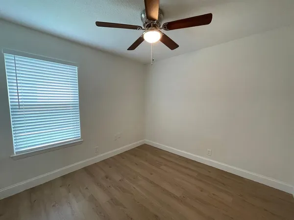 $1,395 | 208 Hosack Street, Arlington, TX 76010