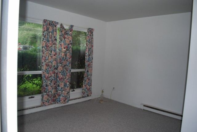 206 Vly Road Colonie, NY 12309 - Photo 11 of 12 Photo 11