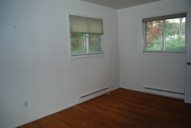 206 Vly Road Colonie, NY 12309 - Photo 8 of 12 Photo 8