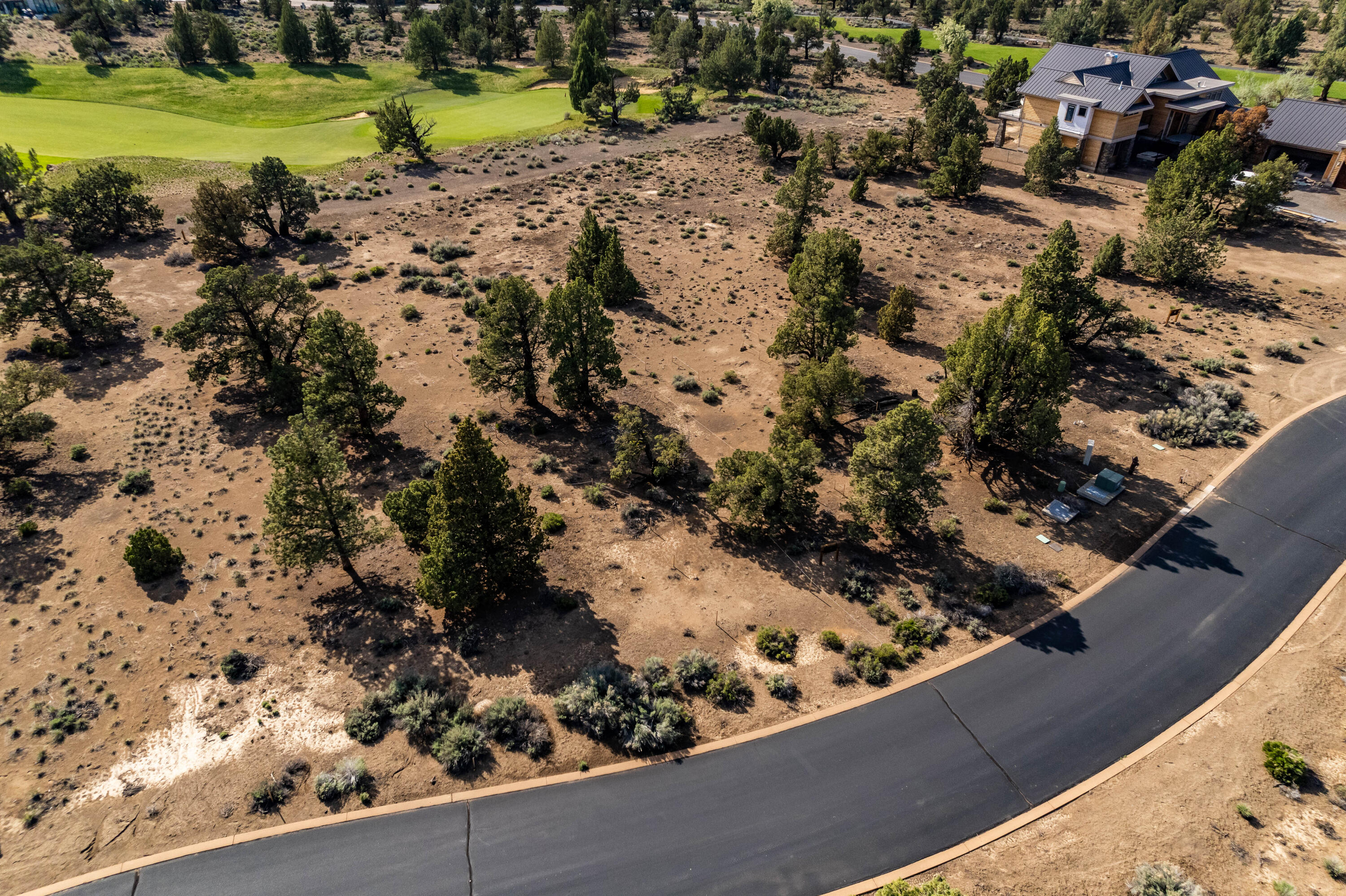22933 Canyon View Loop, Unit LOT 186 Bend, OR 97701 - Photo 12 of 28 12.Pronghorn Lot 186-24