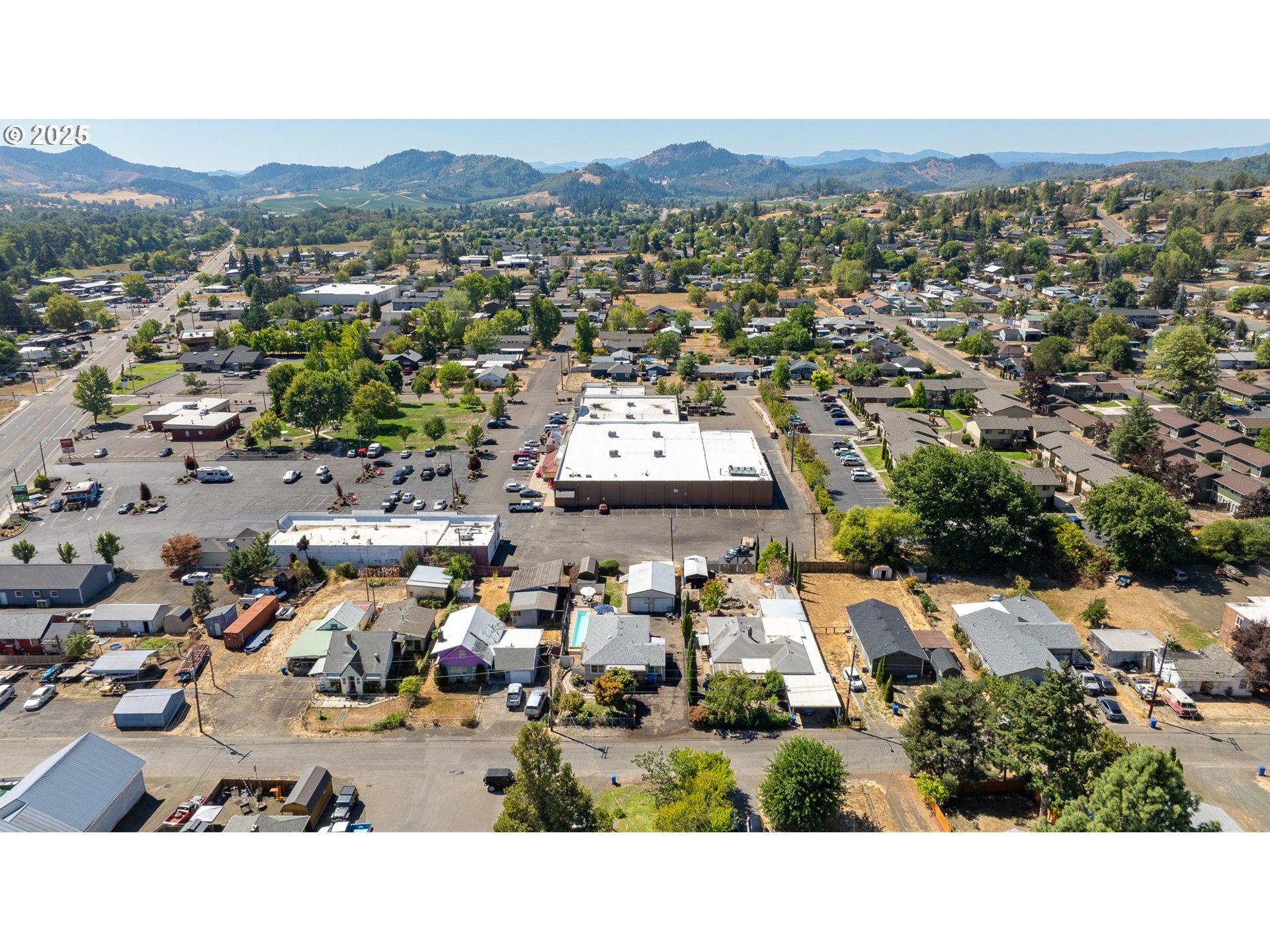 68 Rose Avenue Winston, OR 97496 - Photo 43 of 43 a view of a city