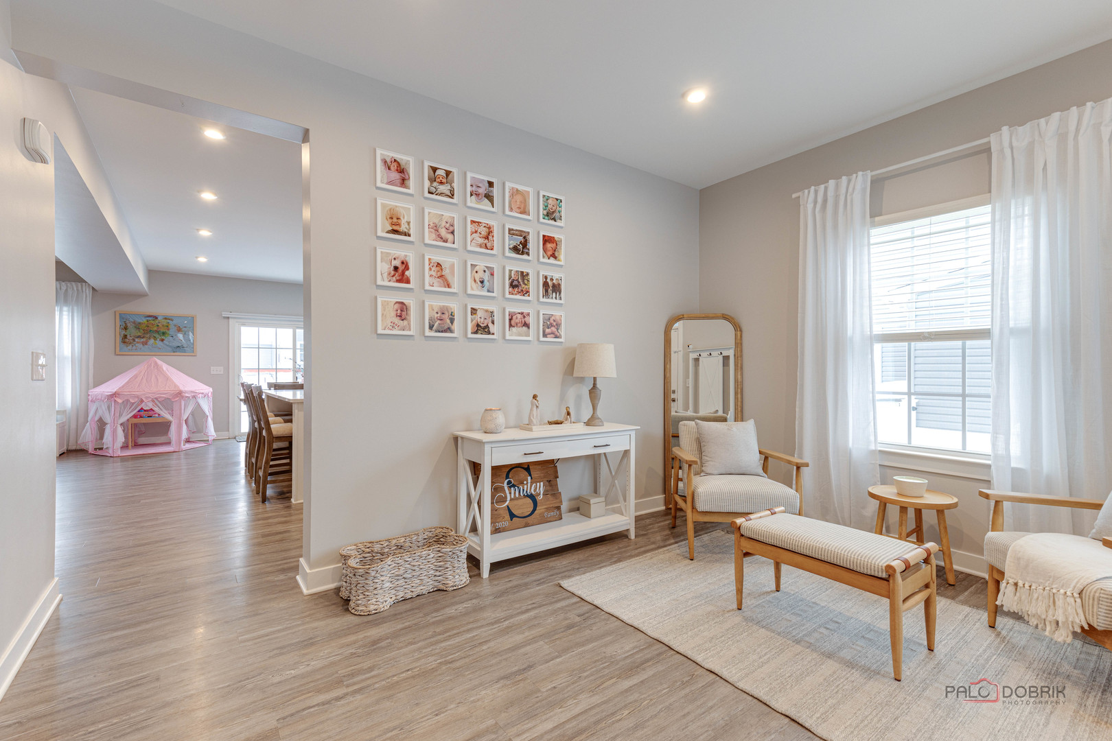 1799 Overview Circle Antioch, IL 60002 - Photo 6 of 38 a living room with furniture and a window