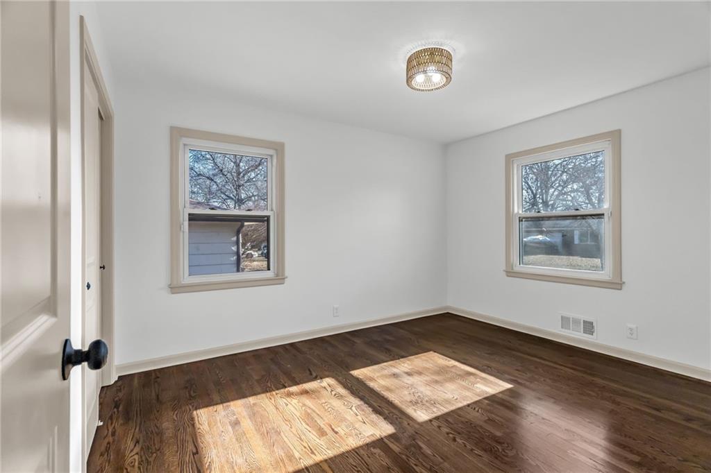 7520 Lewis Avenue Raytown, MO 64138 - Photo 14 of 27