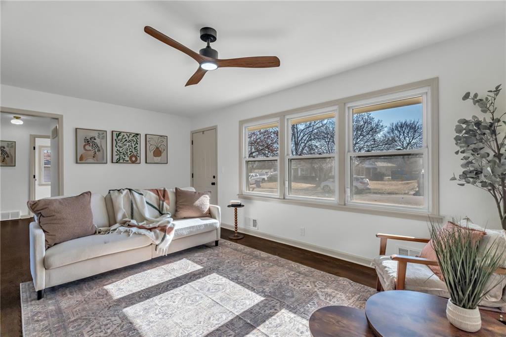 7520 Lewis Avenue Raytown, MO 64138 - Photo 5 of 27