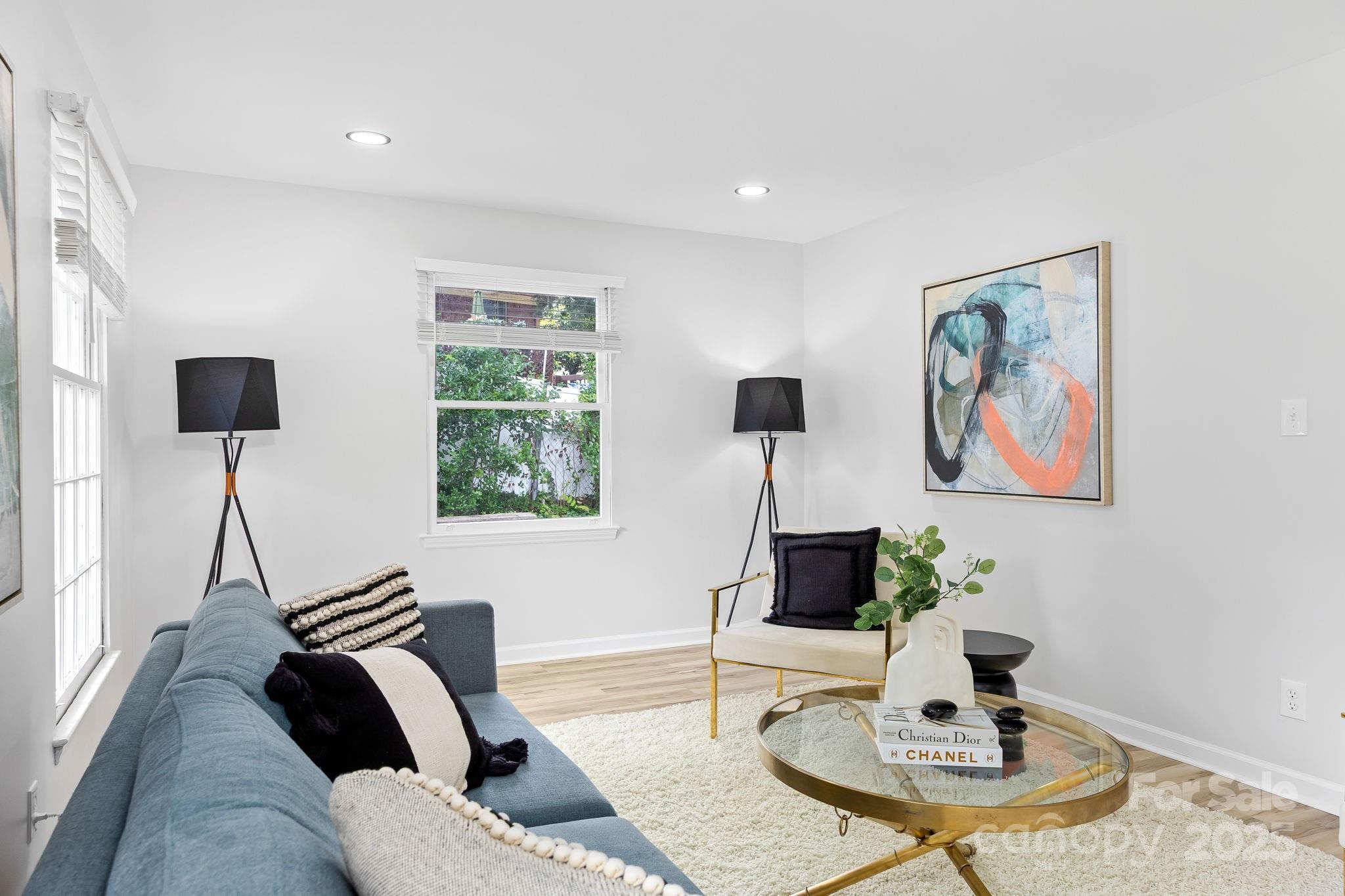 4913 Seacroft Road Charlotte, NC 28210 - Photo 6 of 32 Gallery Image 6