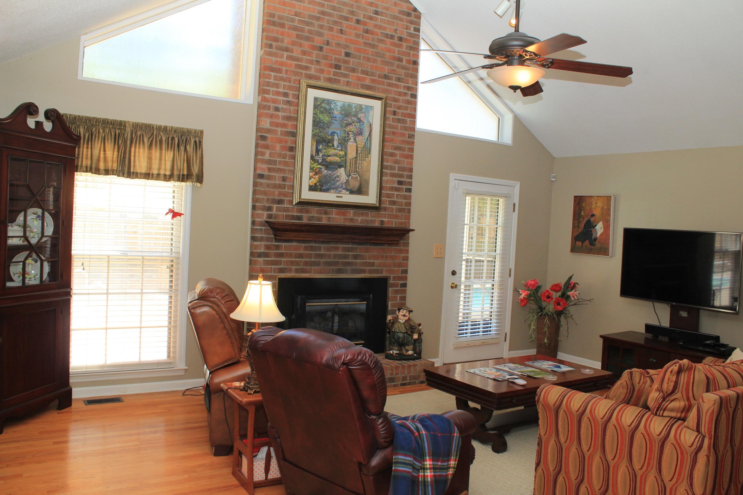 309 Lakeland Drive Rockingham, NC 28379 - Photo 3 of 38 Great Room