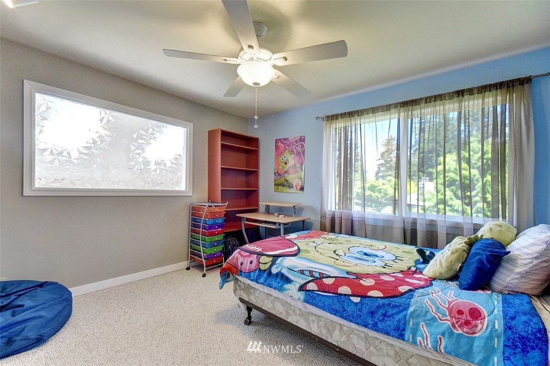 9117 185th Place Southwest Edmonds, WA 98026 - Photo 16 of 24 Gallery Image 16