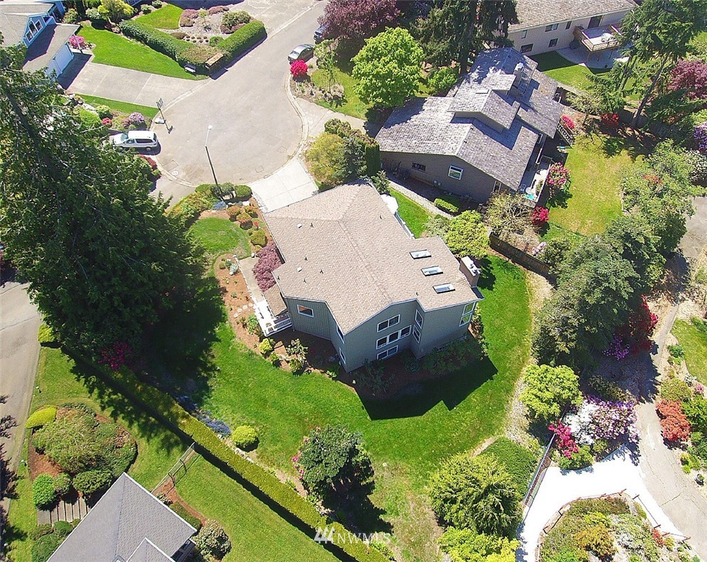 9117 185th Place Southwest Edmonds, WA 98026 - Photo 23 of 24 Gallery Image 23