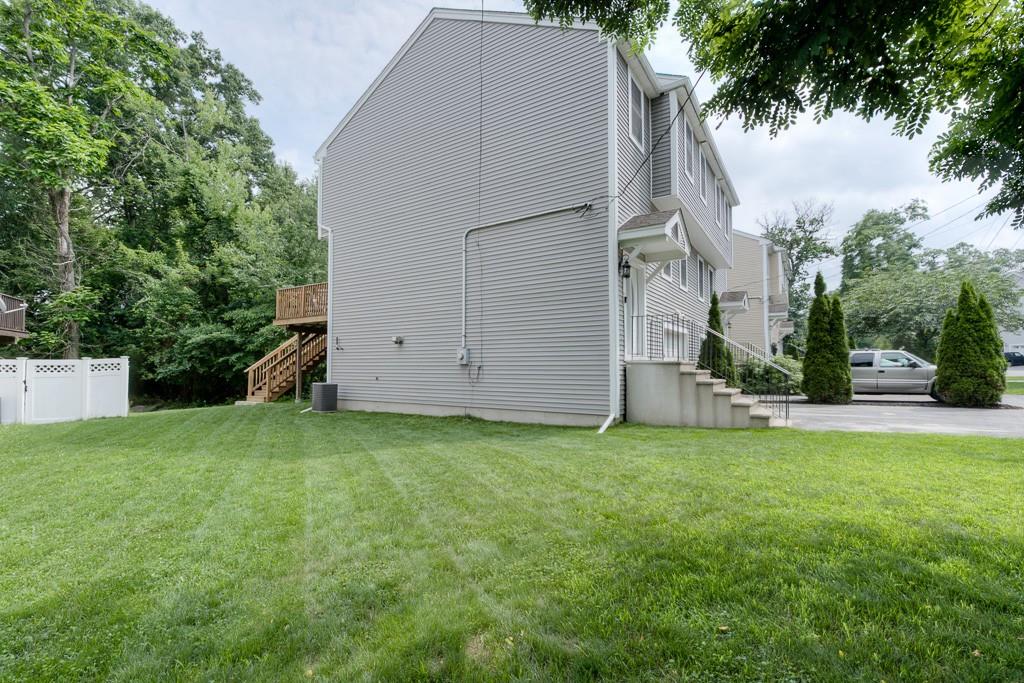 38 Pine Hill Road Worcester, MA 01604 - Photo 34 of 35 Gallery Image 34