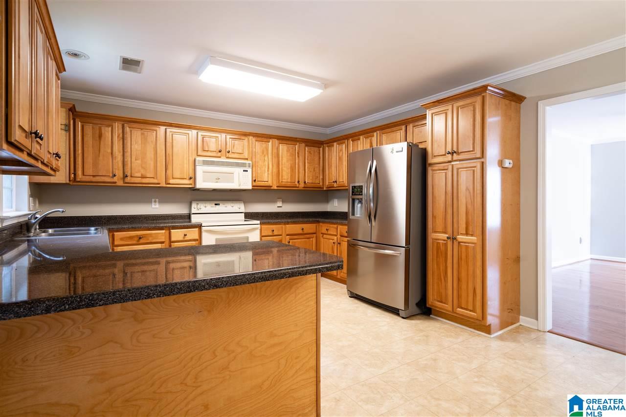 49 Ridgeview Lake Road Alabaster, AL 35007 - Photo 18 of 38