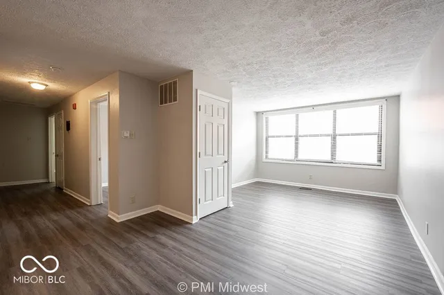 $899 | 3736 North Meridian Street, Unit 10, Indianapolis, IN 46208