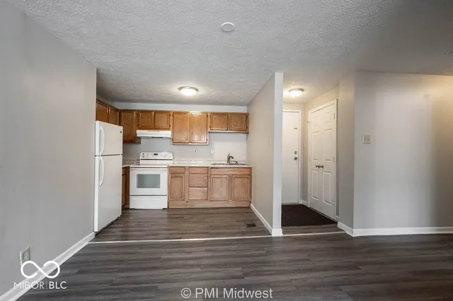 $899 | 3736 North Meridian Street, Unit 10, Indianapolis, IN 46208