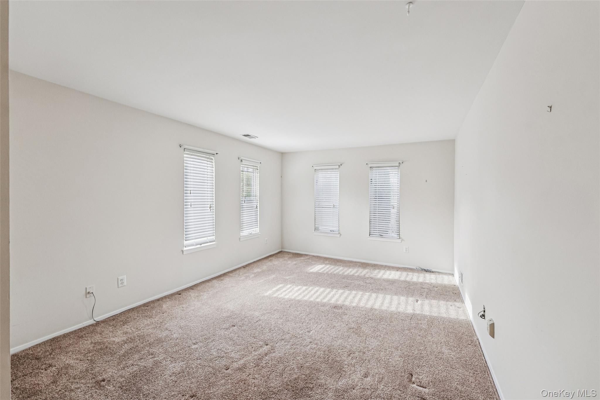 901 Fenway Road St. James, NY 11780 - Photo 15 of 31