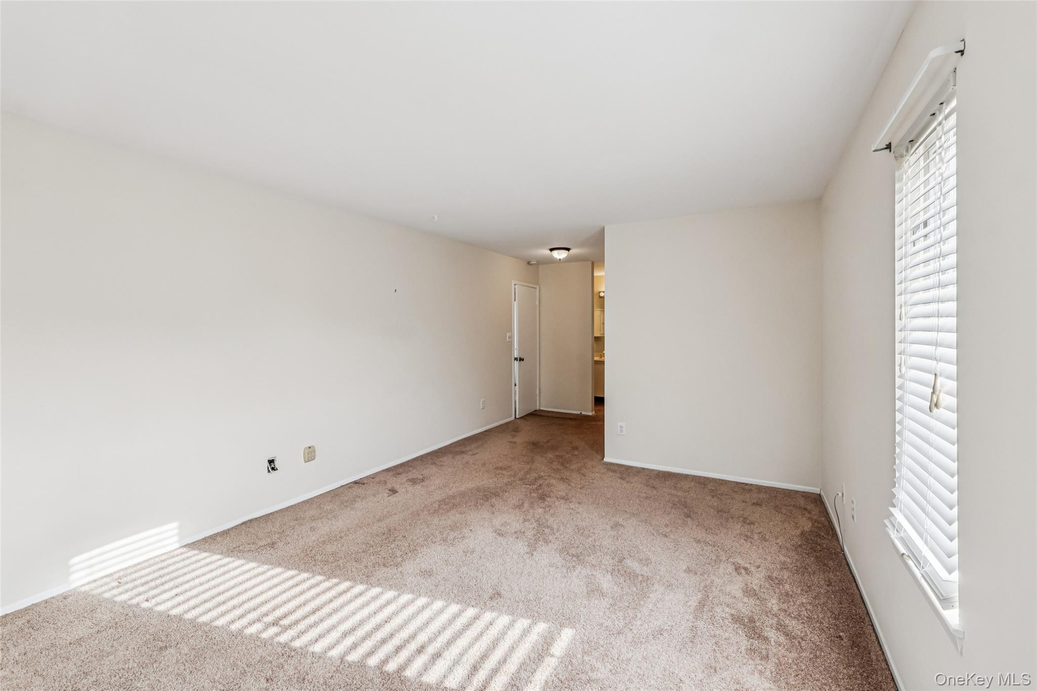 901 Fenway Road St. James, NY 11780 - Photo 16 of 31