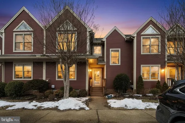 $399,900 | 734 Belle Field, Unit 98, Dowell, MD 20629