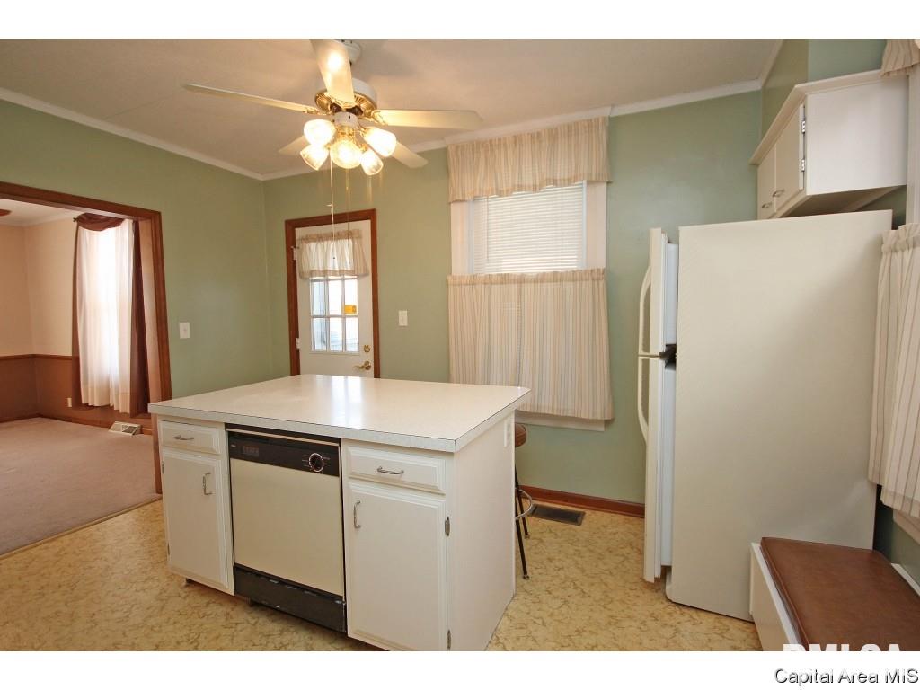 1103 North Walnut Street Springfield, IL 62702 - Photo 11 of 28