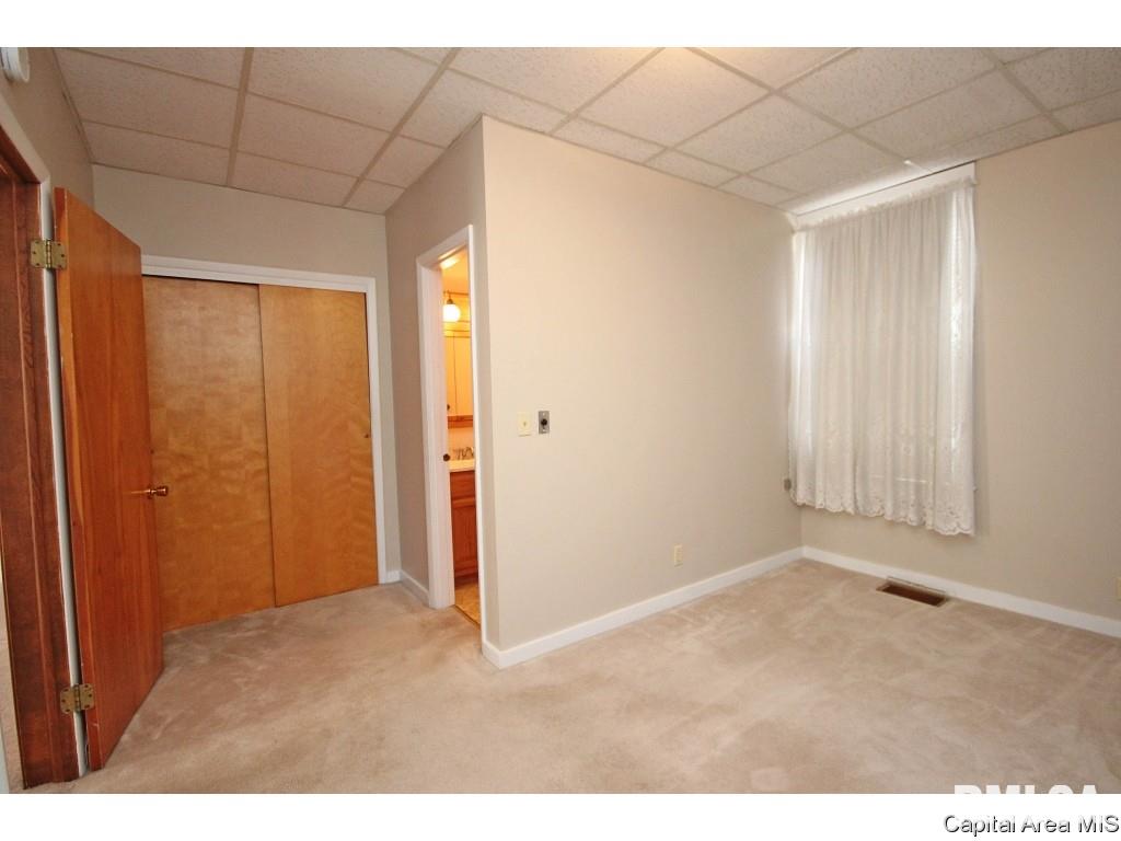 1103 North Walnut Street Springfield, IL 62702 - Photo 14 of 28