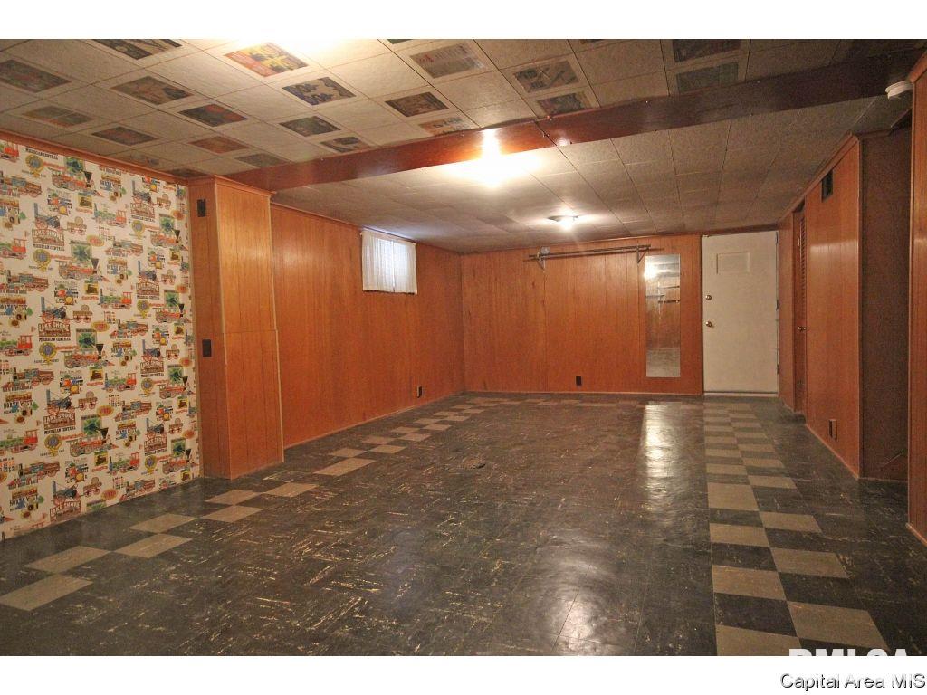 1103 North Walnut Street Springfield, IL 62702 - Photo 24 of 28